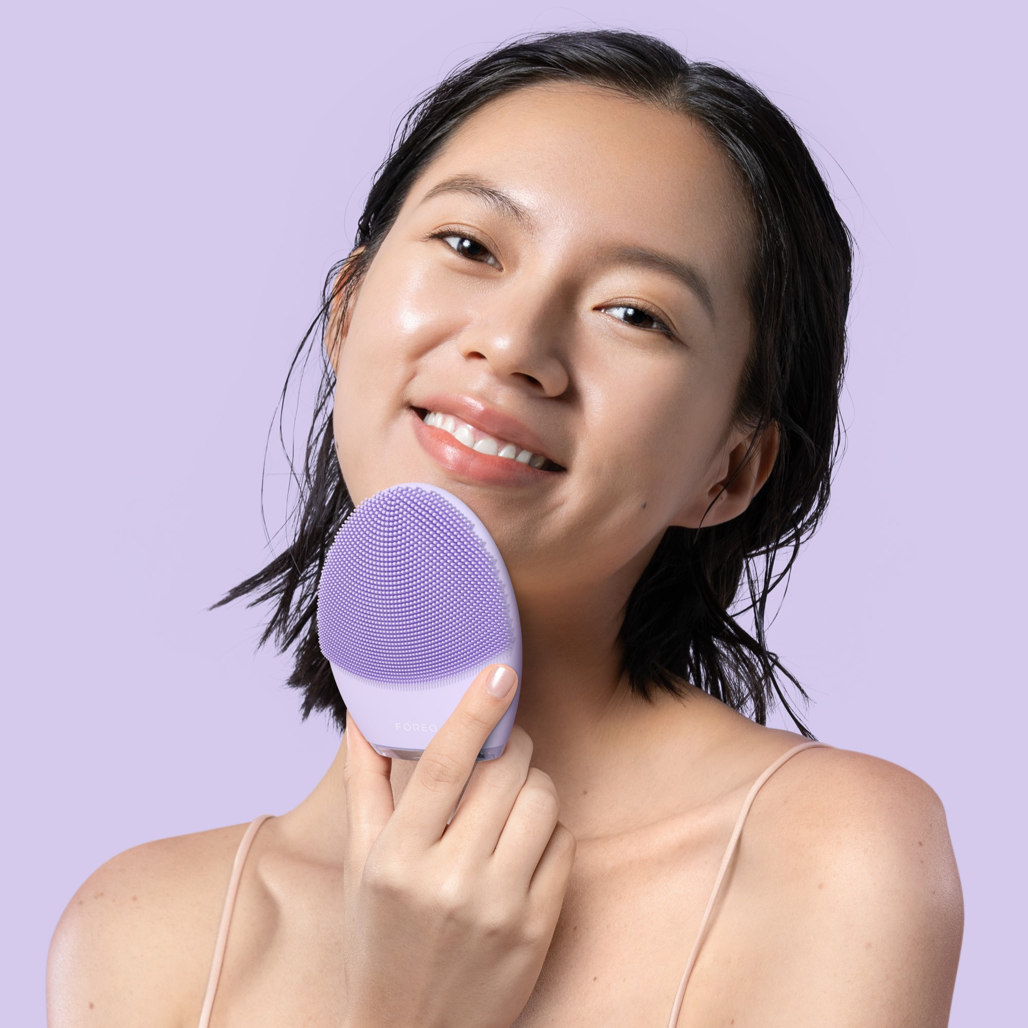 เครื่องล้างหน้าอัจฉริยะ FOREO LUNA 3 Sensitive Skin_4